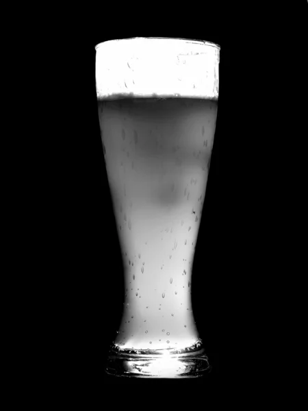 German wheat beer in black and white — Stock Photo, Image