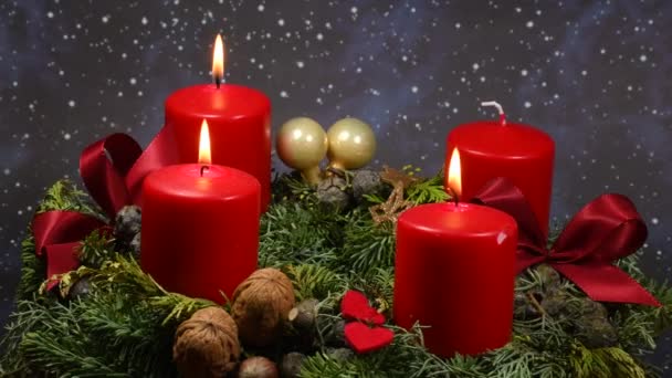 Advent Wreath Burning Candles Turn Table — Stock Video