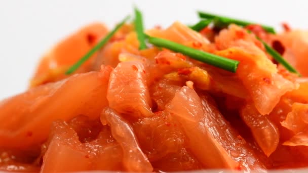 Kimchi Coréen Gros Plan Sur Une Table Tournante — Video