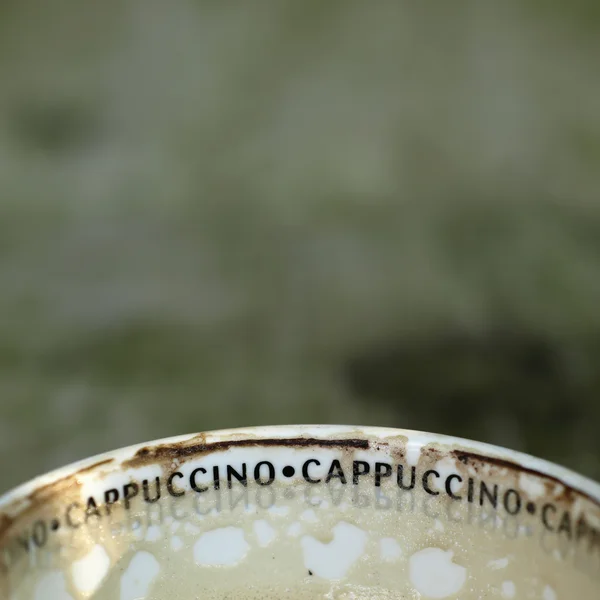 Empty cup the cappuccino coffee background. — Stock Photo, Image