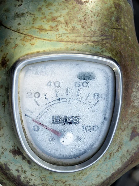 Speedometer Of motorcycle abandoned, concept of recycling. — Stock Photo, Image