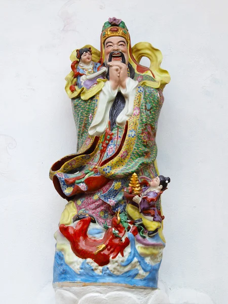 Estátuas de shou Fu lu no santuário chinês. — Stock fotografie