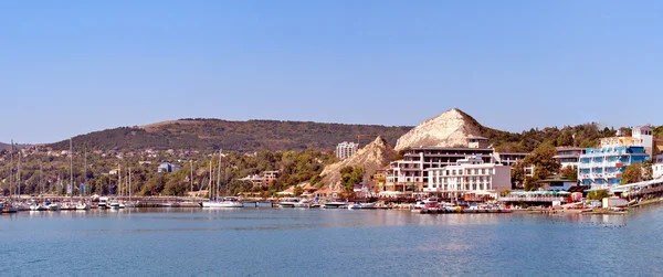 Panorama della località balneare di Balchik in Bulgaria . — Foto Stock