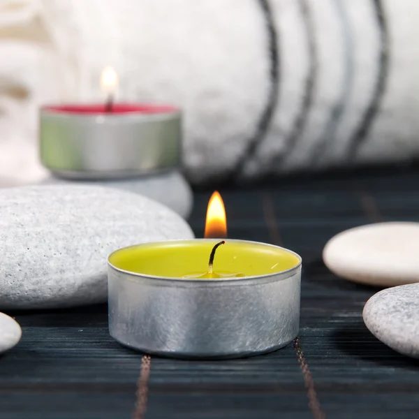 Wellness- en spa concept met kaarsen — Stockfoto