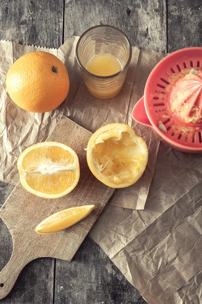 Making orange juice — Stock Photo, Image