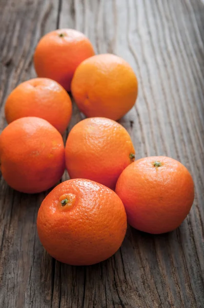 Fresh and juicy mandarin fruits — Stock Photo, Image