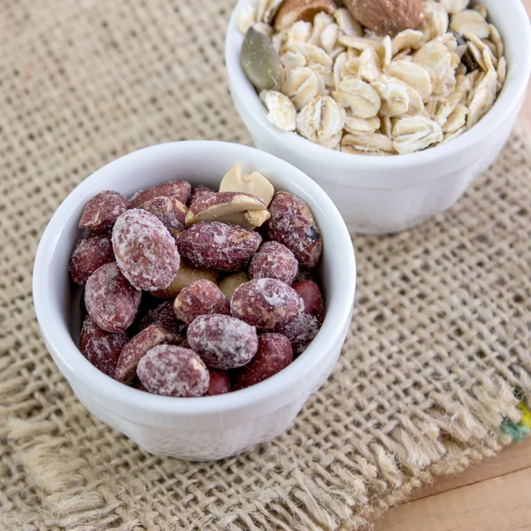 Roasted salted peanuts — Stock Photo, Image