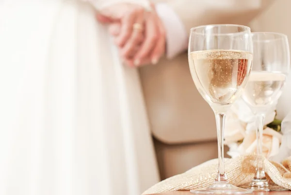 Gelin ve damat elele