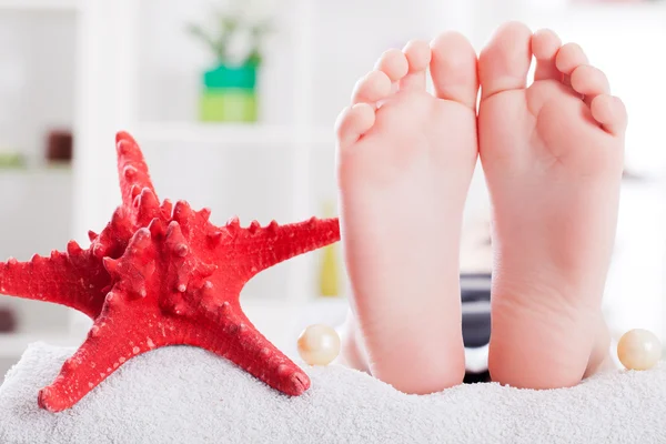 Foot relaxation treatment — Stock Photo, Image