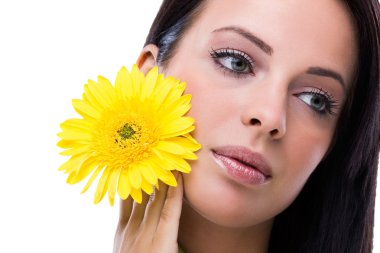 çekici bir kadın yüzü.