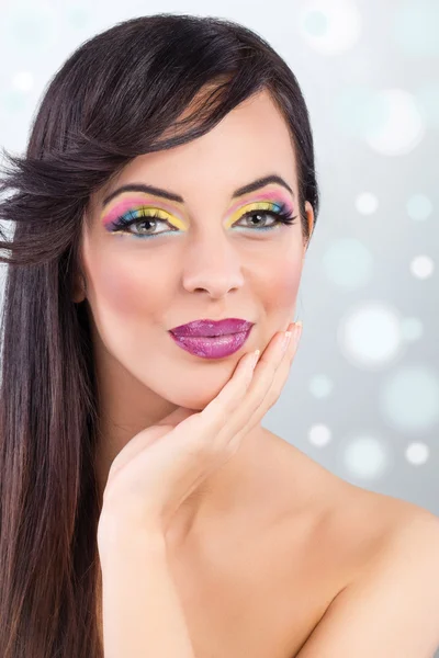 Brunette model portret. make-up, valse wimpers — Stockfoto