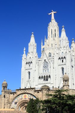 tibidabo Dağı Gotik Kilisesi