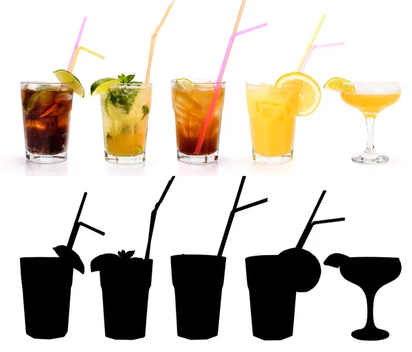 Diverse alcoholhoudende cocktails en hun rtansparency-masker — Stockfoto