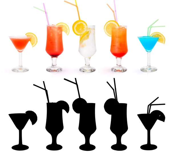 Diverse alcoholhoudende cocktails en hun rtansparency-masker — Stockfoto