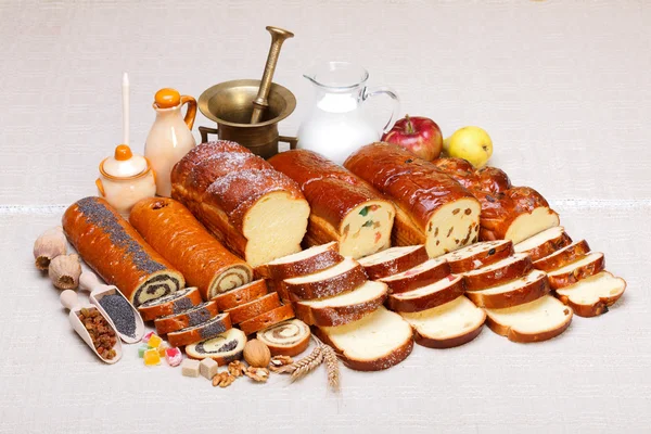 Лінійка солодких хлібобулочних виробів — стокове фото