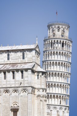 izole pisa Kulesi