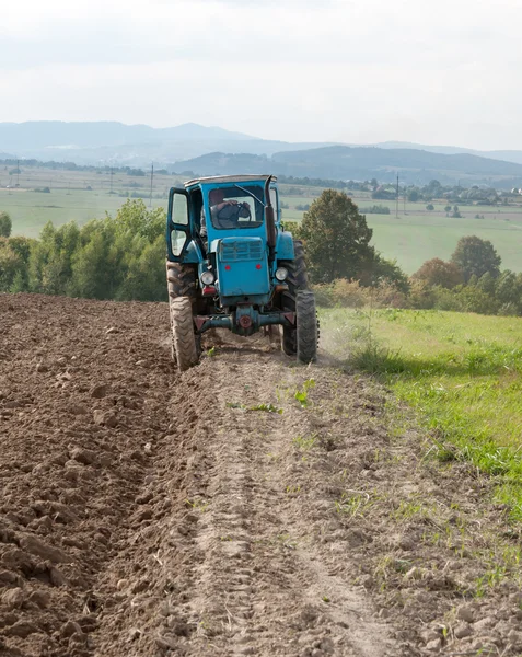 Blue old tractor — Stock Photo, Image