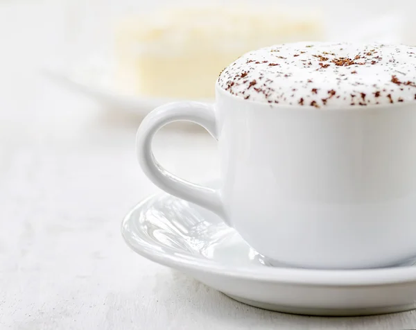 Taze kek ve kahve fincan — Stok fotoğraf