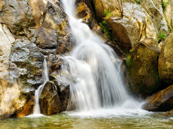 Hin lad waterfall. koh samui, Tajlandia — Zdjęcie stockowe