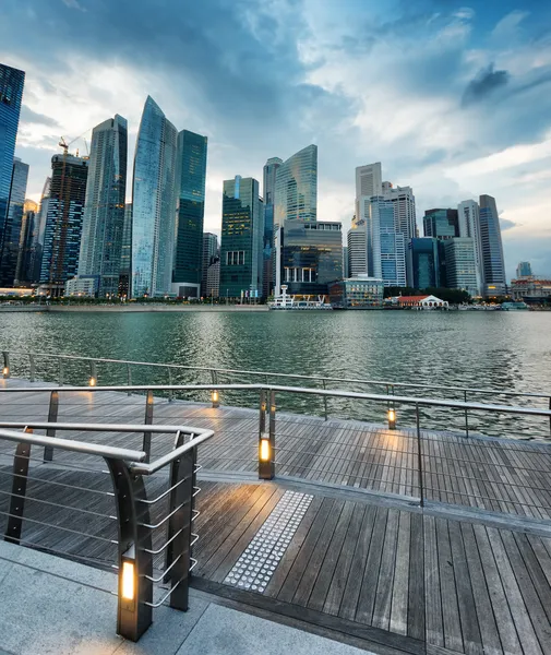 Skyscrapers in financial district of Singapore — Stock Photo, Image