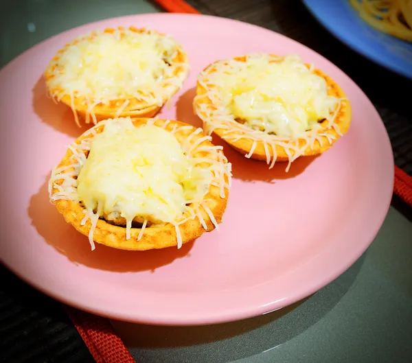 Cheese tartlets on a plate — Stok Foto