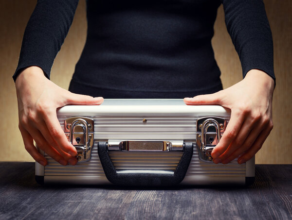 Storage and protection of cash and valuable goods