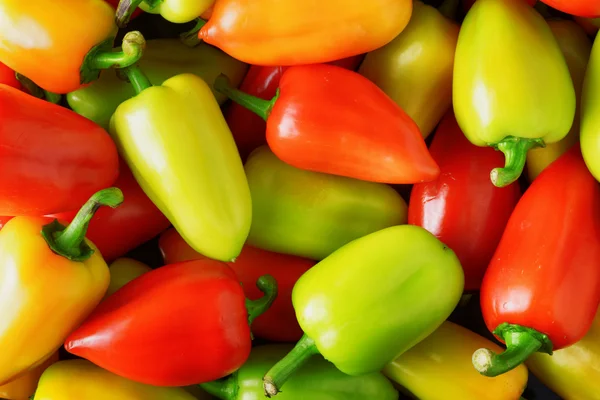 Fresh sweet peppers. Vegetable background — Stock Photo, Image