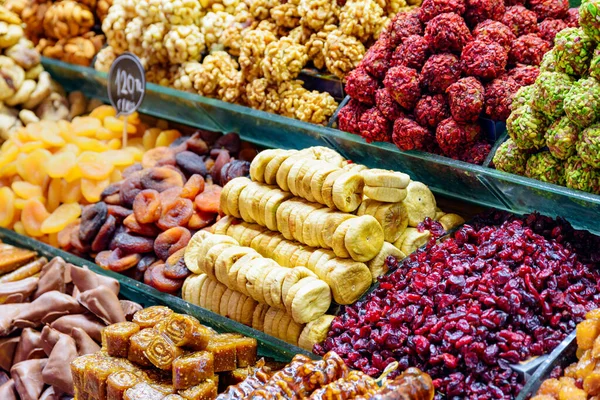 Amplia Gama Dulces Gran Bazar Estambul Turquía Mercado Histórico Destino Imágenes De Stock Sin Royalties Gratis