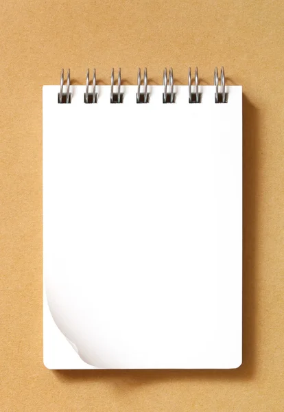 Notebook em branco no fundo branco — Fotografia de Stock