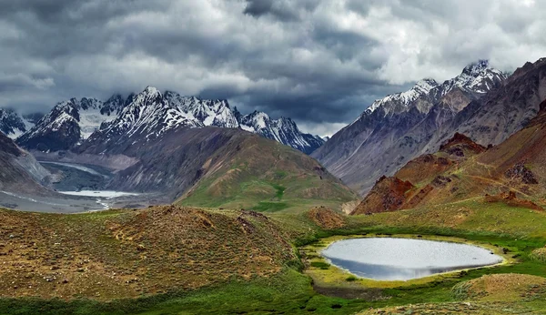 Himalayas — Stock Photo, Image