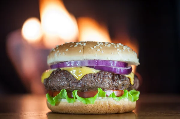 Hamburguesa con queso —  Fotos de Stock