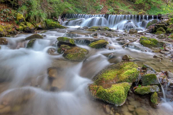 Cachoeira — Fotografia de Stock