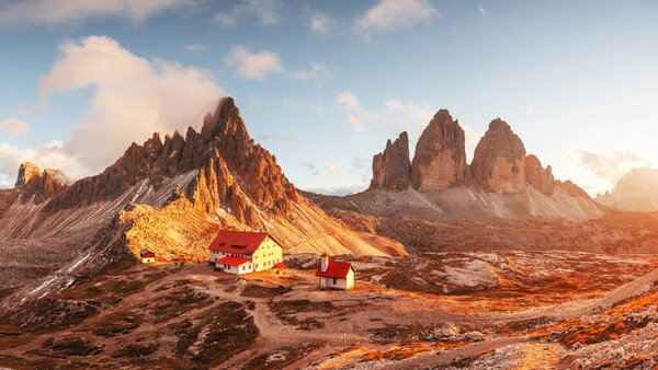 Incredible sunset at the Tre Cime di Lavaredo and rifugio Locatelli