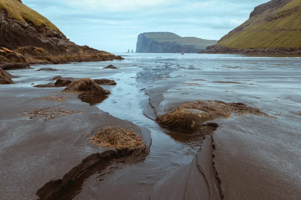 Pláž Tjornuvik na ostrově Streymoy — Stock fotografie