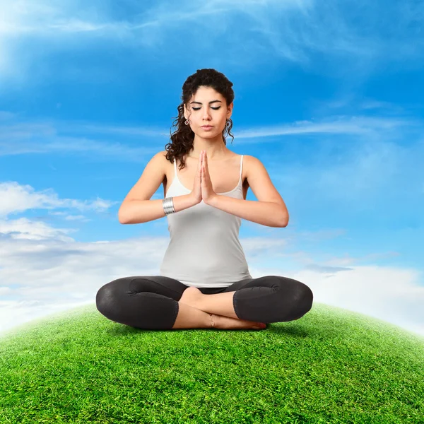 Yoga girl — Stock Photo, Image