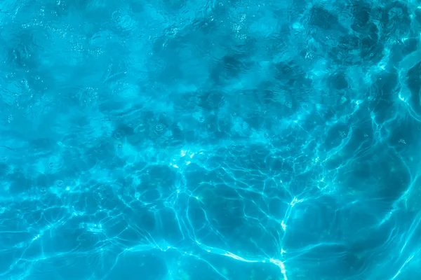 Eau dans la piscine — Photo