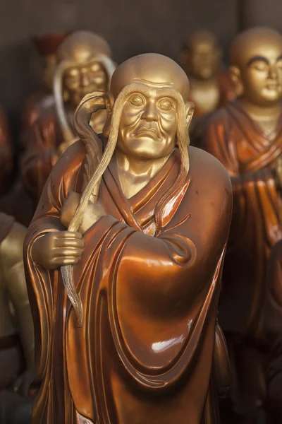 Buda heykeli baston