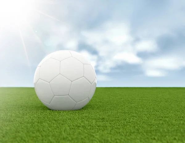 Voetbal Groen Gras Een Blauwe Hemelachtergrond — Stockfoto
