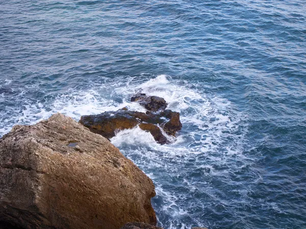 Mar y rocas — Foto de Stock