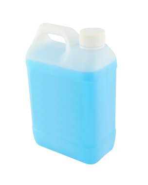üst tarafı plastik galon beyaz zemin üzerine mavi sıvı ile.