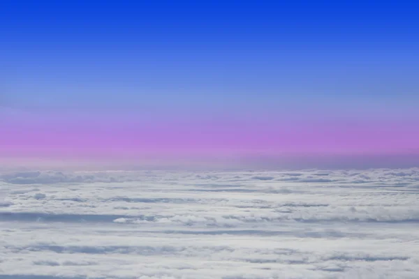 Upper cloud on evening color of sky. — Stock Photo, Image