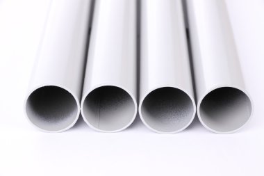 beyaz zemin üzerinde ön odak yer Çelik Boru kesme.