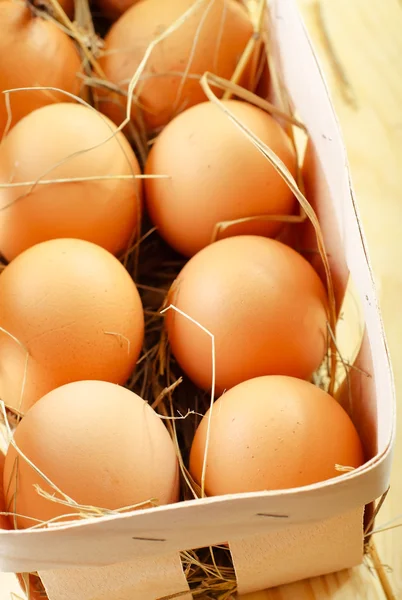 Raw eggs — Stock Photo, Image