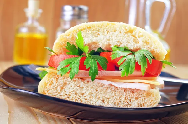 Sandwich mit Grünzeug — Stockfoto