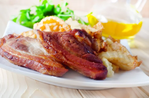 Baked meat and potato — Stock Photo, Image