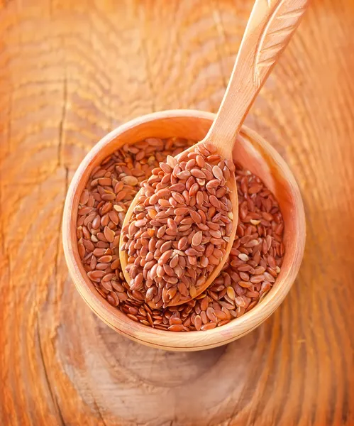 Aceite de linaza y semillas de lino — Foto de Stock