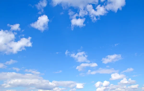 Blauer Himmel — Stockfoto