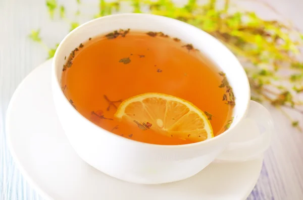 Tea with lemon — Stock Photo, Image