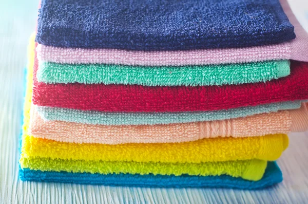 Farve håndklæder - Stock-foto