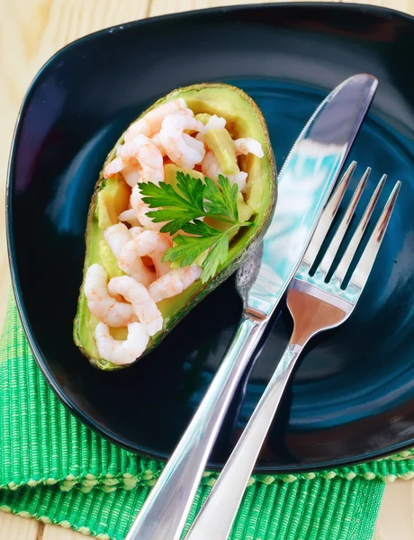 Avocado and Shrimps — Stock Photo, Image